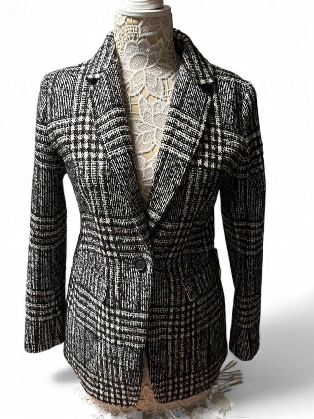 LOFT Black and White Plaid Tailored Blazer